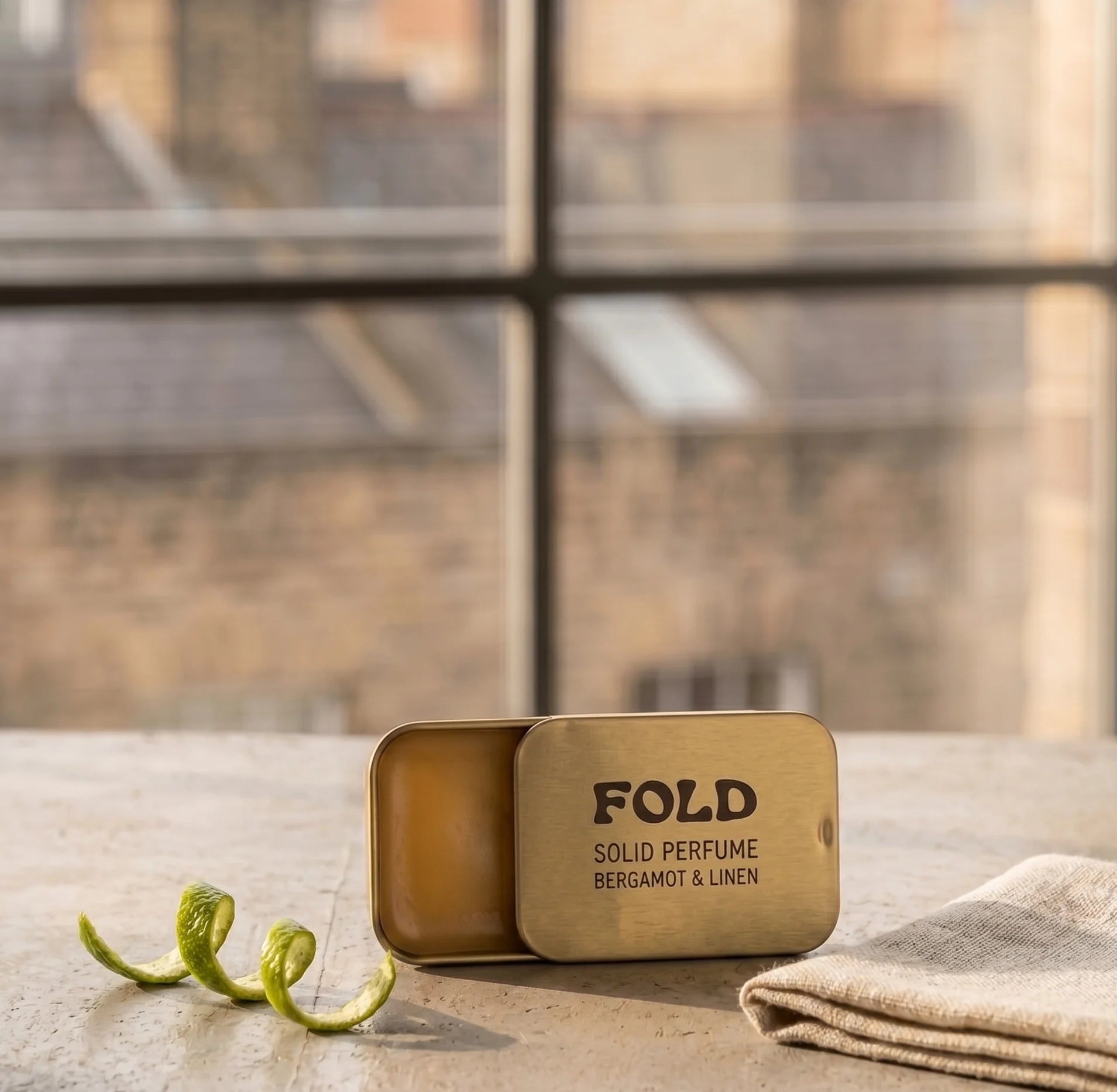 fold Solid Perfume - Bergamot & Linen